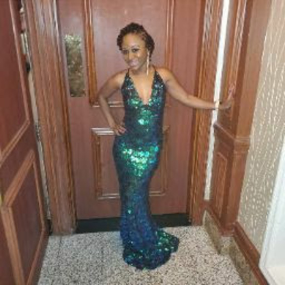 Meet your Posher, Jenny - Picture 1 of 1